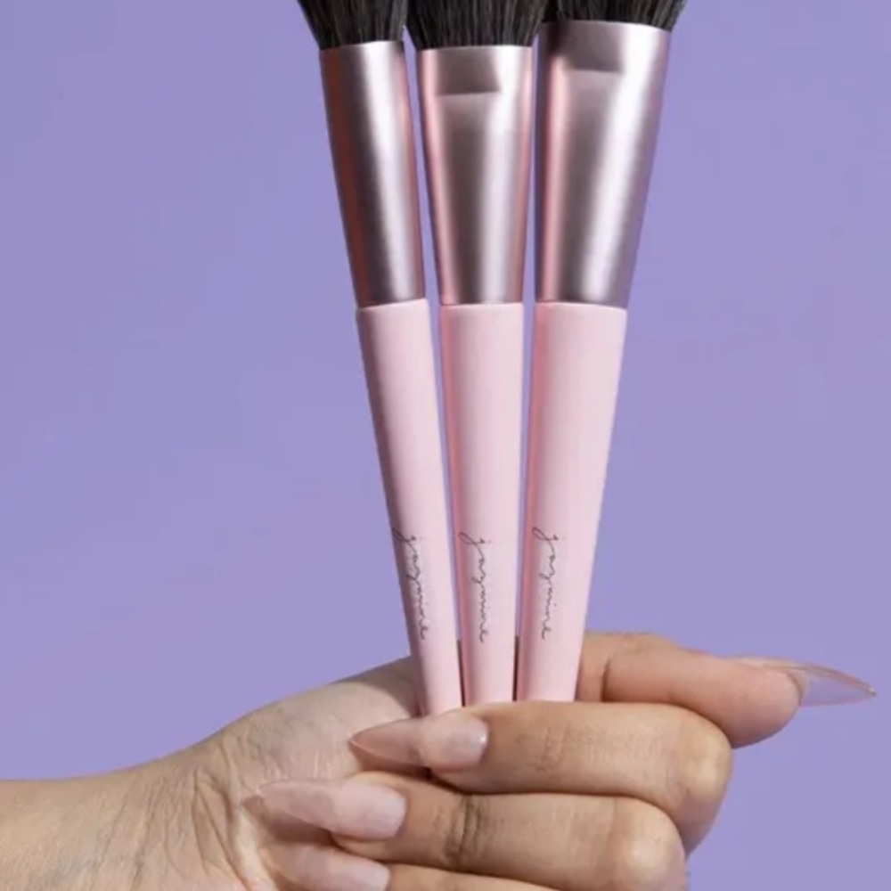 💎 JAZMINE BEAUTY 3 Piece Complexion Essentials Brush Set